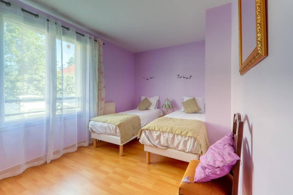 סאריס Amilly Park 6 Personnes 2 Chambres Pk Prive En Sous Sol מראה חיצוני תמונה