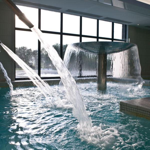 סאריס Amilly Park 6 Personnes 2 Chambres Pk Prive En Sous Sol מראה חיצוני תמונה